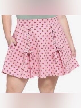 Hot Topic Strawberry Print Skater Skirt Lace Up Pink XL with pockets